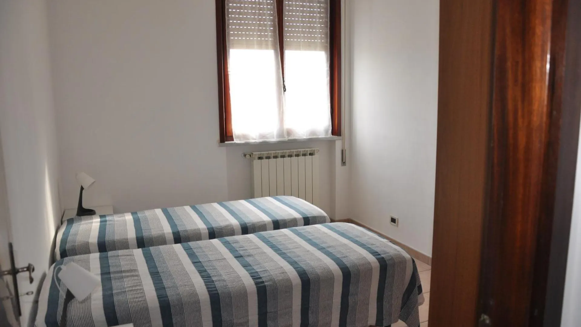 Miralmar Apartment Marina Di Carrara Italy